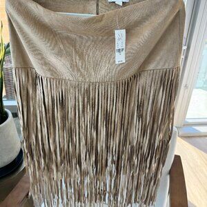 NWT! New York & Co Vegan Suede Fringe Skirt: Size 10